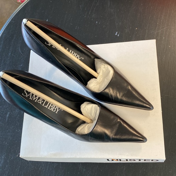 Sam & Libby Pointed Toe Heels - Picture 6 of 6